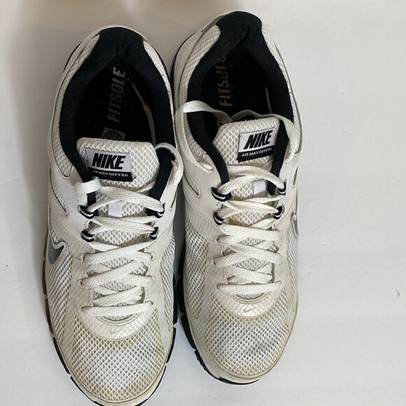 Nike Air Max Defy RN running shoes size 11 main image 7